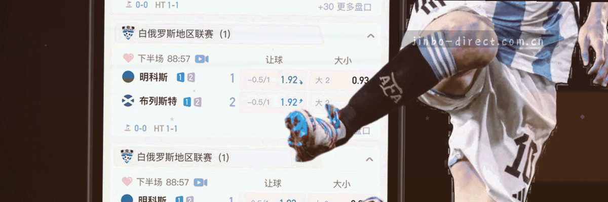 从V1.0到V3.1的横轴节点，蓝金渐变，展示平台版本演进脉络
